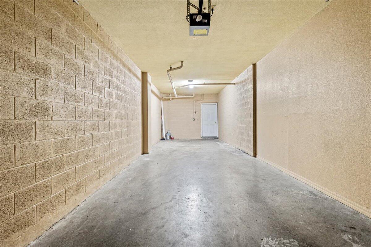 110 Southwest Peacock Boulevard, Unit 6101 Port St. Lucie, FL 34986 - Photo 10 of 70 44-GG3A9562