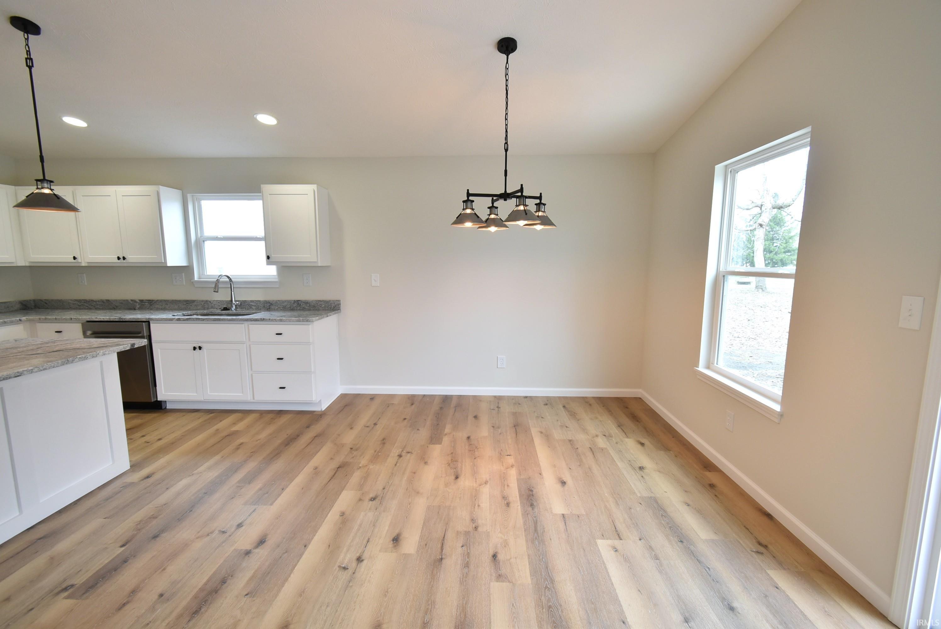 994 East 8th Street Fowler, IN 47944 - Photo 12 of 34