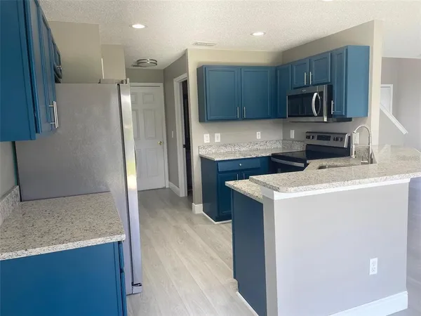 $2,375 | 207 Southbridge Circle, Kissimmee, FL 34744