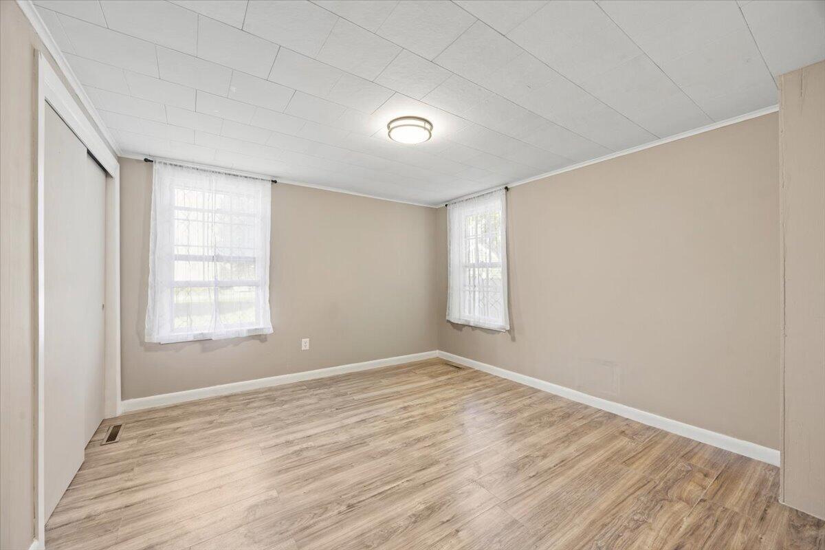 152 Prospect Street Biddeford, ME 04005 - Photo 13 of 39 19-152 Prospect in-10