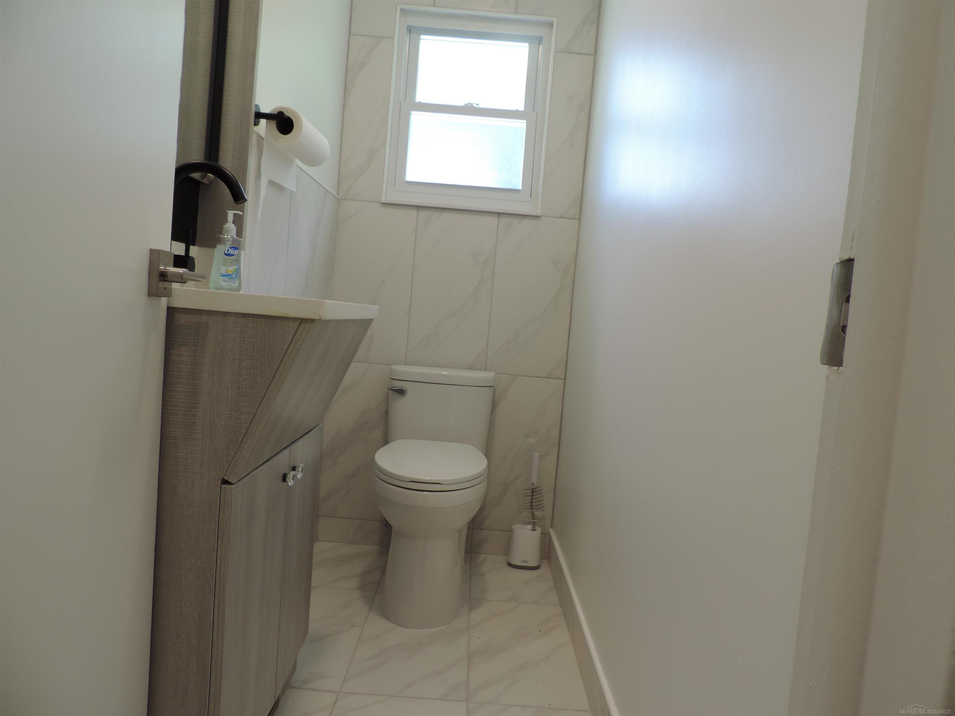1838 Alsdorf Avenue Rochester Hills, MI 48309 - Photo 12 of 59