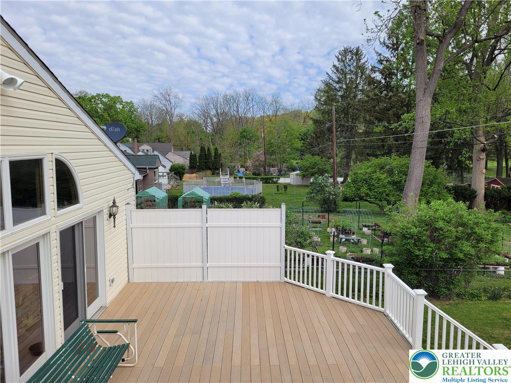 495 Willow Road Hellertown, PA 18055 - Photo 8 of 23 Deck view-3