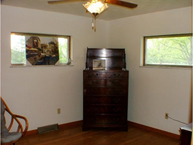 5467 Hoover Road Grove City, OH 43123 - Photo 12 of 12