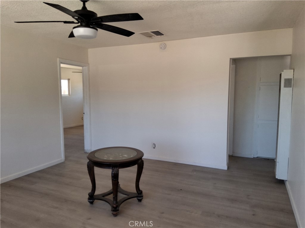25526 Jade Road Barstow, CA 92311 - Photo 7 of 9