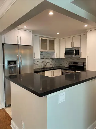 $2,200 | 700 Southeast 2nd Avenue, Unit 315, Deerfield Beach, FL 33441