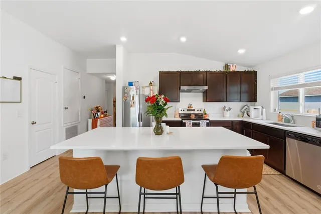 $360,000 | 1459 Geranium Drive, Mascotte, FL 34753