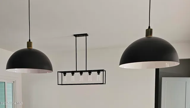 $489,000 | 107 Lancashire Lane, Seven Lakes, NC 27376