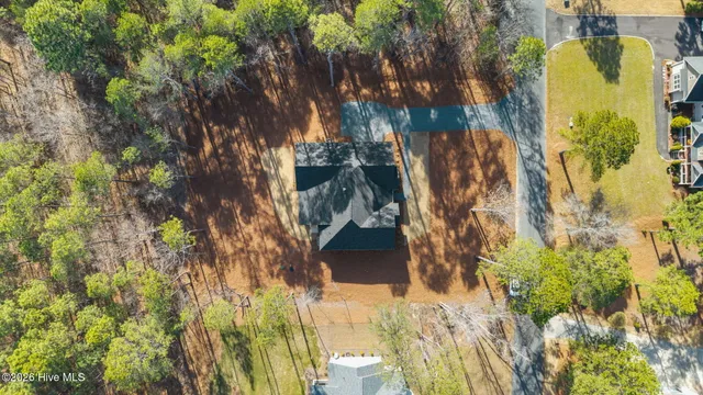 $489,000 | 107 Lancashire Lane, Seven Lakes, NC 27376