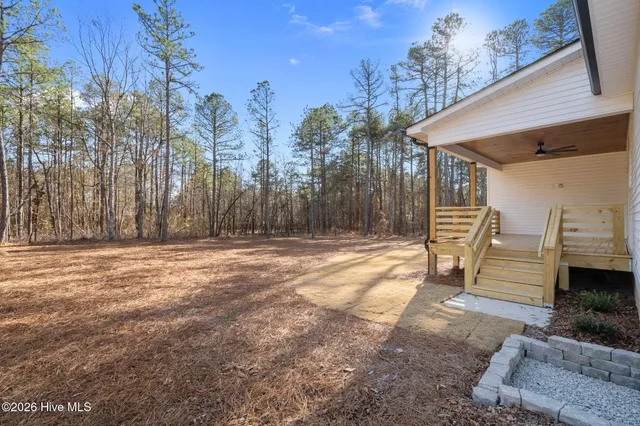 $489,000 | 107 Lancashire Lane, Seven Lakes, NC 27376