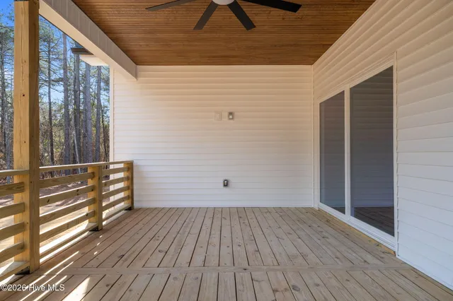 $489,000 | 107 Lancashire Lane, Seven Lakes, NC 27376