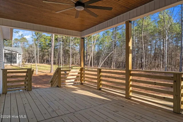 $489,000 | 107 Lancashire Lane, Seven Lakes, NC 27376