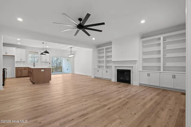 $489,000 | 107 Lancashire Lane, Seven Lakes, NC 27376