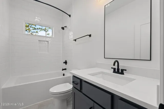 $489,000 | 107 Lancashire Lane, Seven Lakes, NC 27376