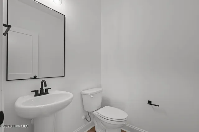 $489,000 | 107 Lancashire Lane, Seven Lakes, NC 27376