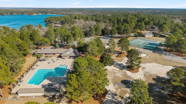 $489,000 | 107 Lancashire Lane, Seven Lakes, NC 27376