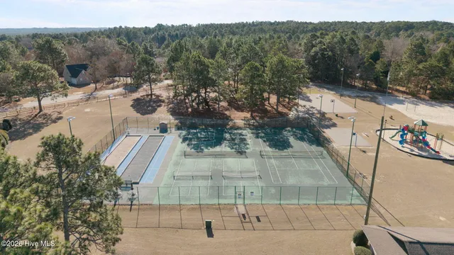 $489,000 | 107 Lancashire Lane, Seven Lakes, NC 27376