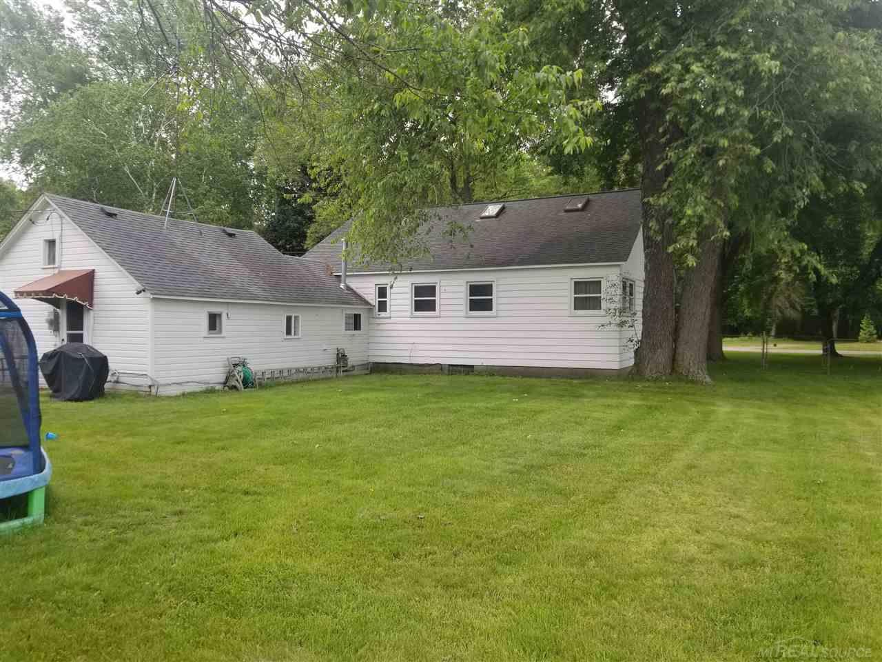 6052 Swartout Road Algonac, MI 48001 - Photo 4 of 19 Gallery Image 4
