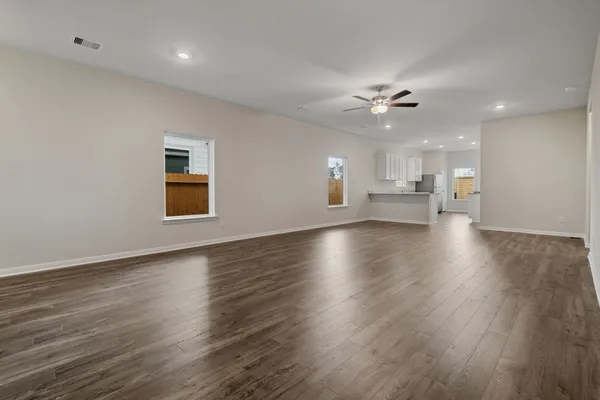 $1,885 | 16423 Blossom Grv Drive, Conroe, TX 77303