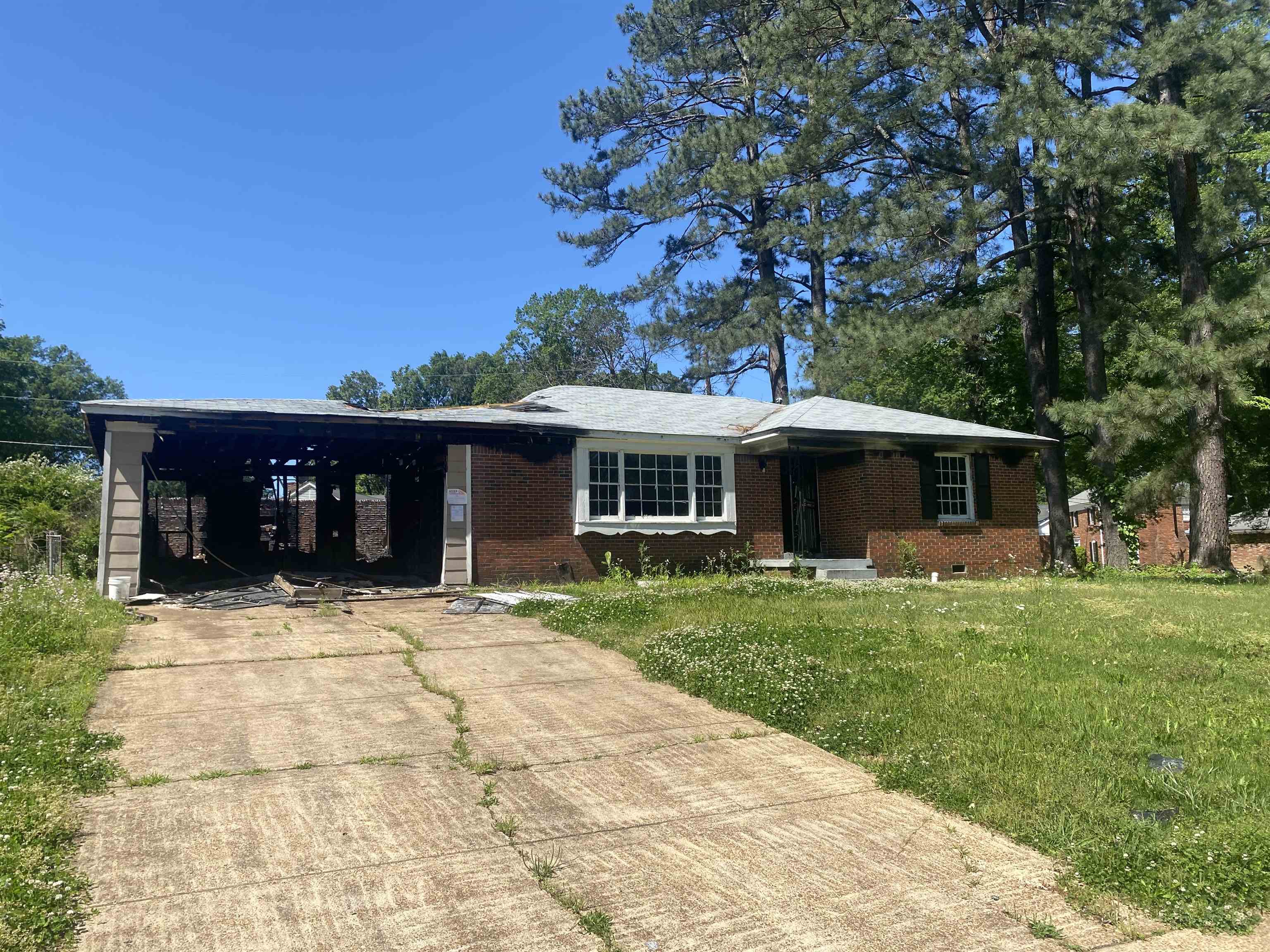 5059 Cresser Street, Memphis, TN 38116 Compass