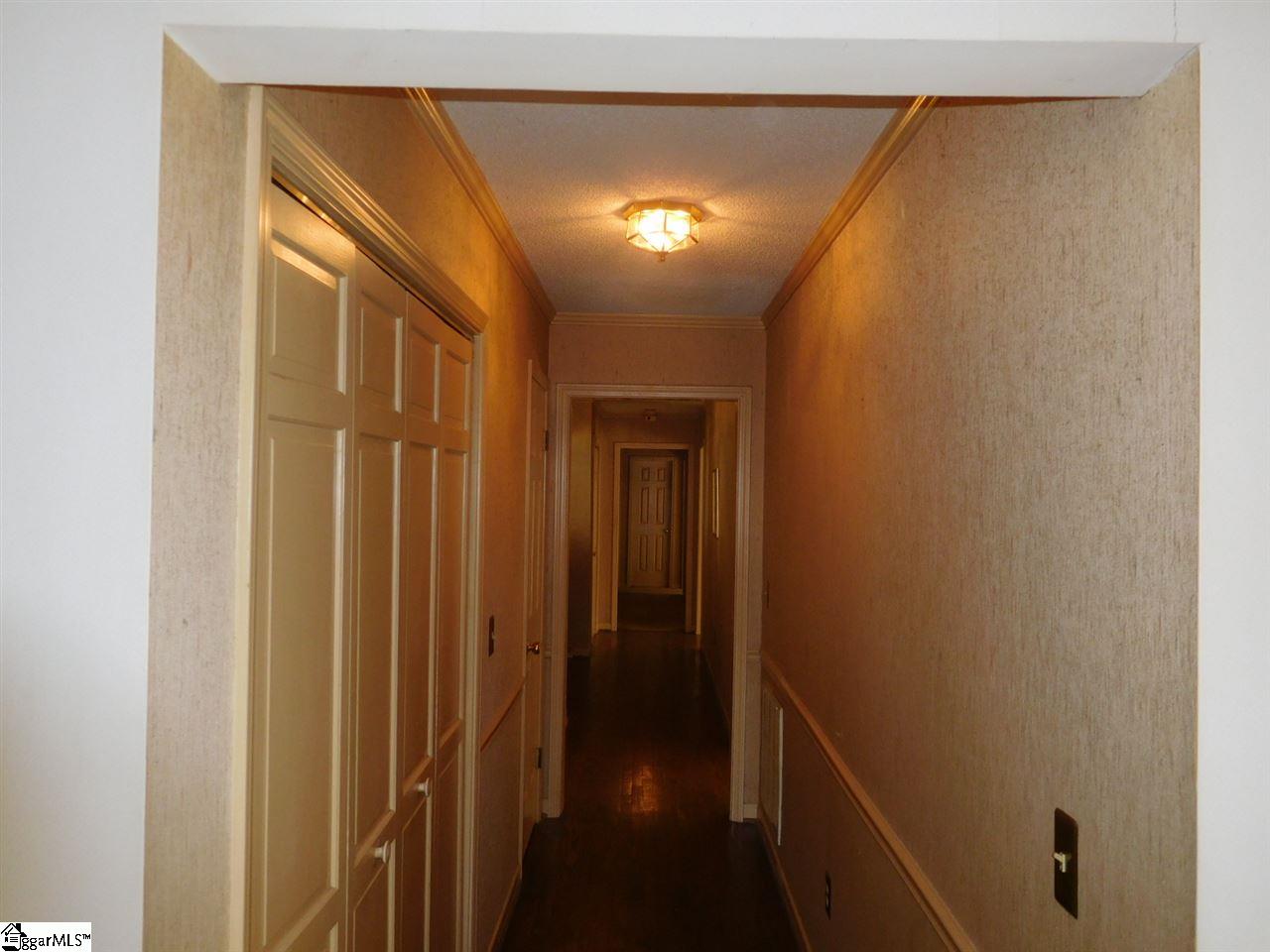 514 Fruitville Road Greenville, SC 29607 - Photo 5 of 16 Gallery Image 5