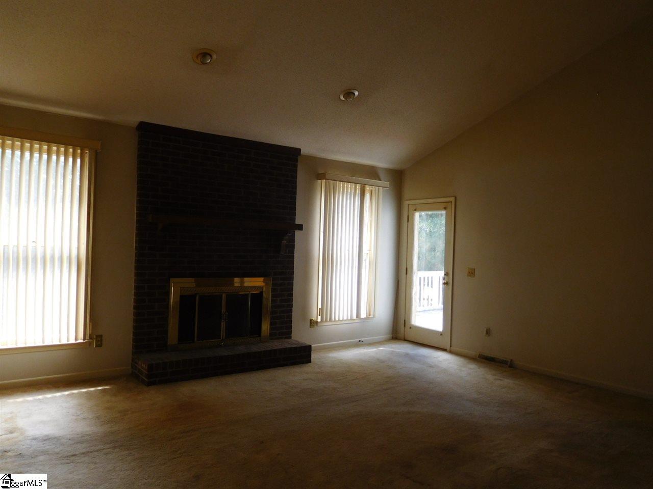 514 Fruitville Road Greenville, SC 29607 - Photo 8 of 16 Gallery Image 8