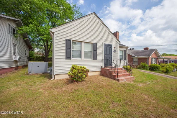 $135,000 | 335 Fairmont Avenue, Jackson, TN 38301