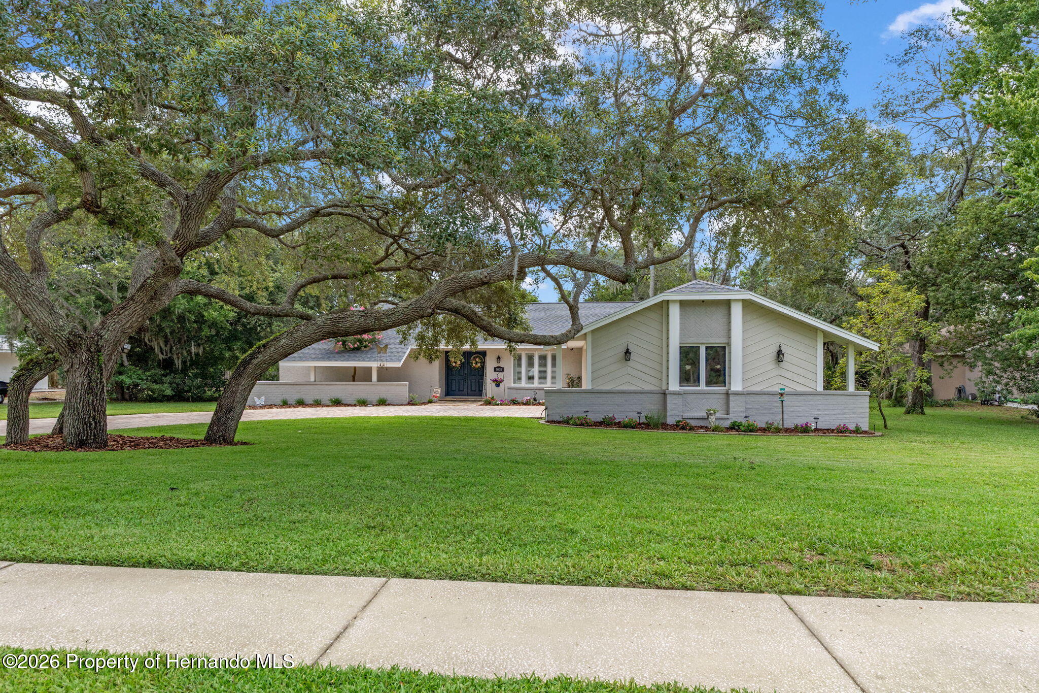 5008 Cumberland Lane Spring Hill, FL 34607 - Photo 2 of 48