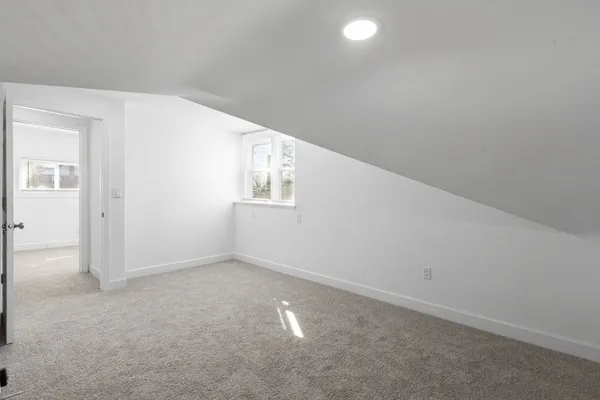 $299,999 | 519 Bellwood Avenue, Bellwood, IL 60104