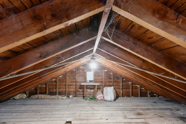 $299,999 | 519 Bellwood Avenue, Bellwood, IL 60104