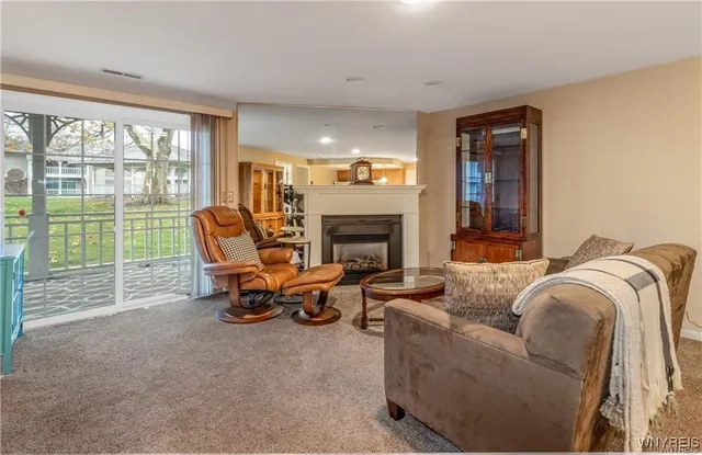 $209,900 | 1210 Youngs Road, Unit D, Amherst, NY 14221