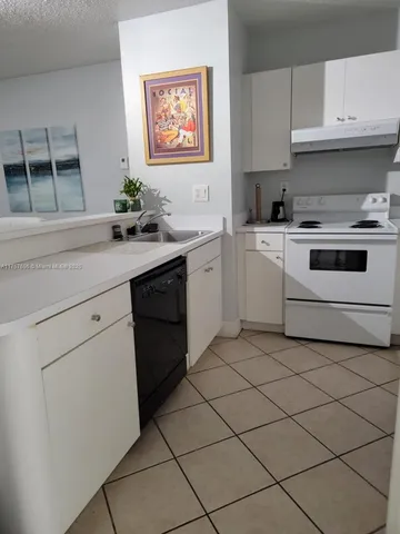 $319,000 | 2734 Bird Avenue, Unit 310, Miami, FL 33133