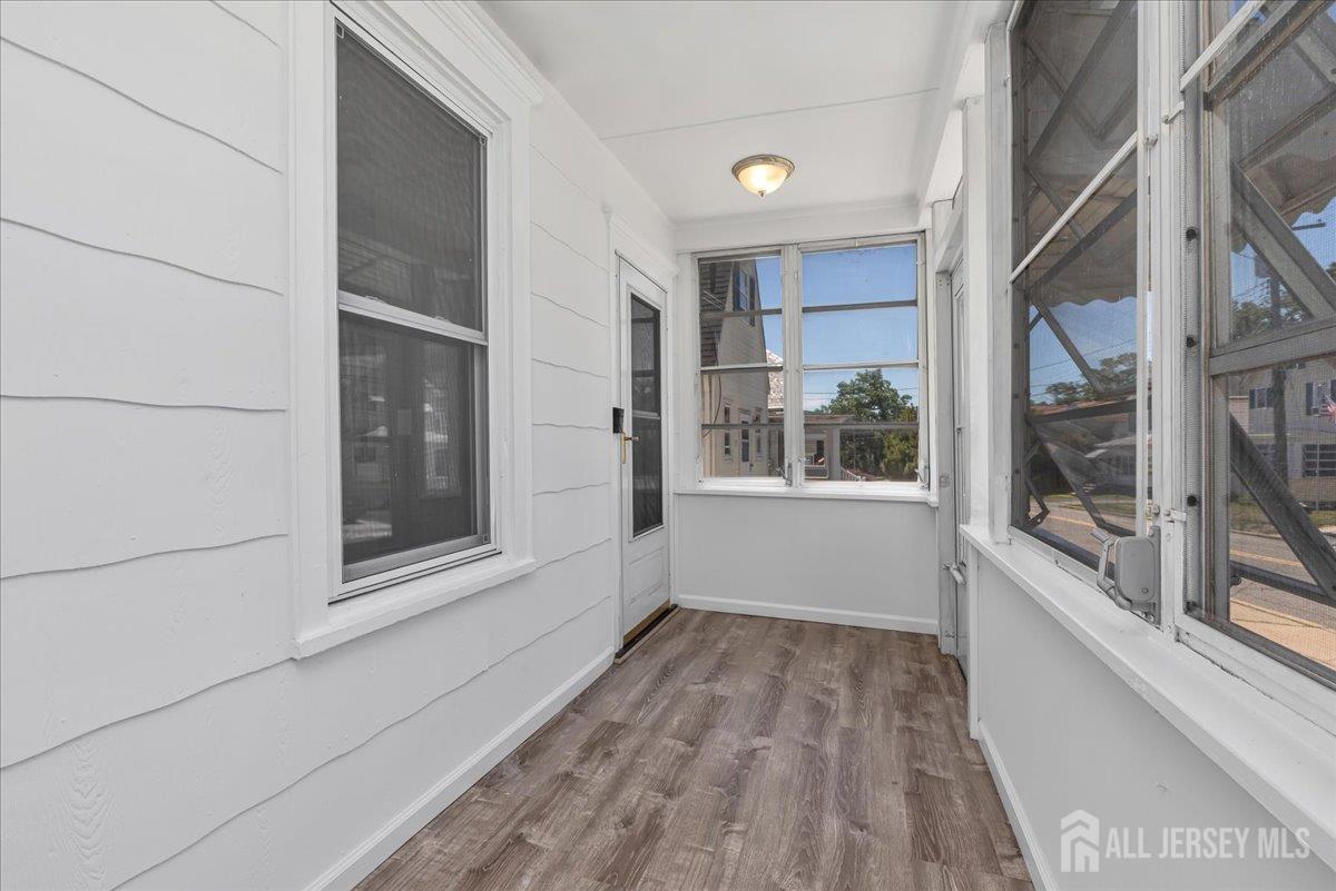 94 Riva Avenue Milltown, NJ 08850 - Photo 7 of 43