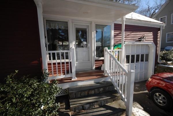 69 Carmel Road Andover, MA 01810 - Photo 3 of 40 Gallery Image 3