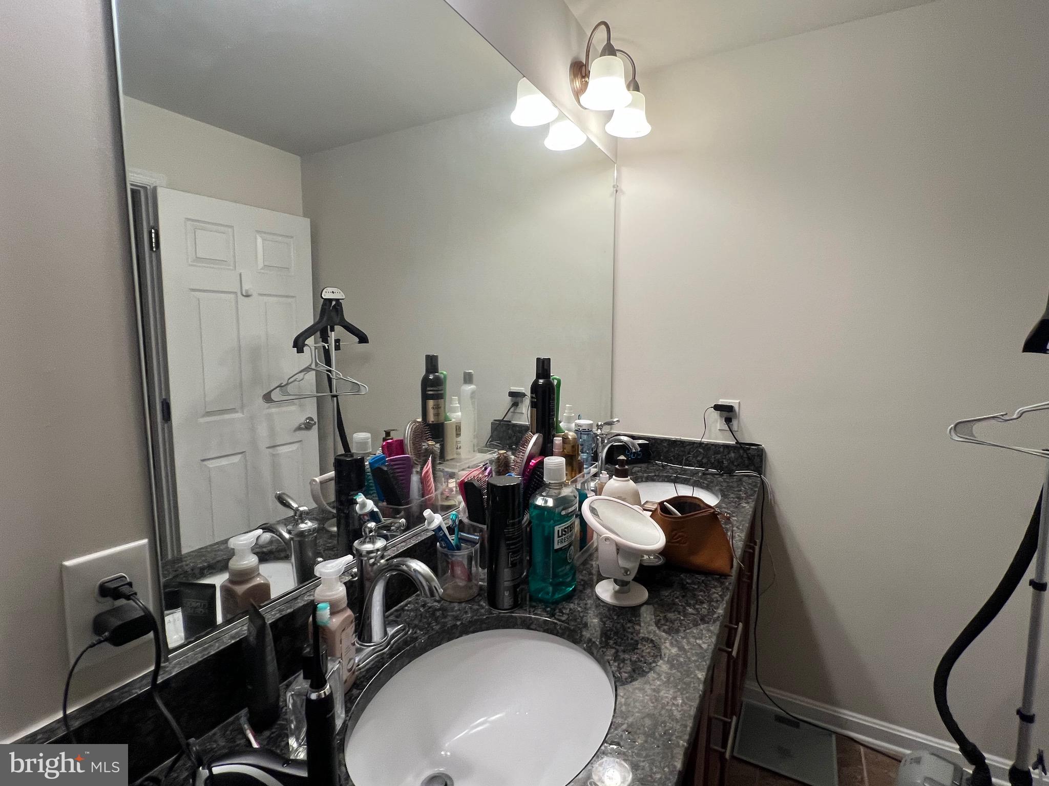 3048 Rittenhouse Circle Fairfax, VA 22031 - Photo 6 of 21
