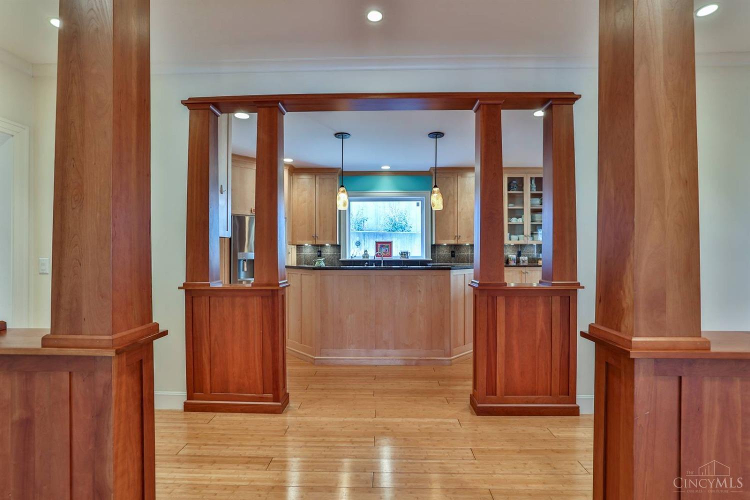 401 West Galbraith Road Wyoming, OH 45215 - Photo 47 of 55