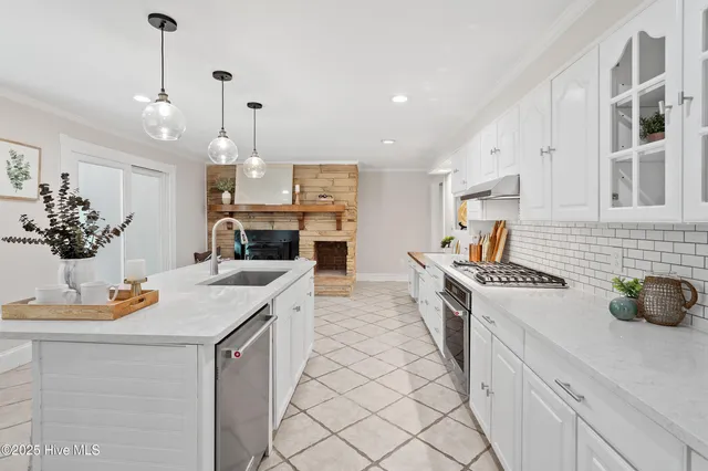 $374,900 | 3226 Circle Drive, Farmville, NC 27828