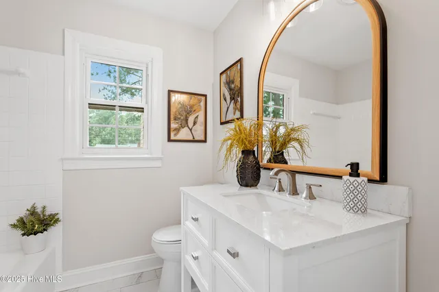 $374,900 | 3226 Circle Drive, Farmville, NC 27828