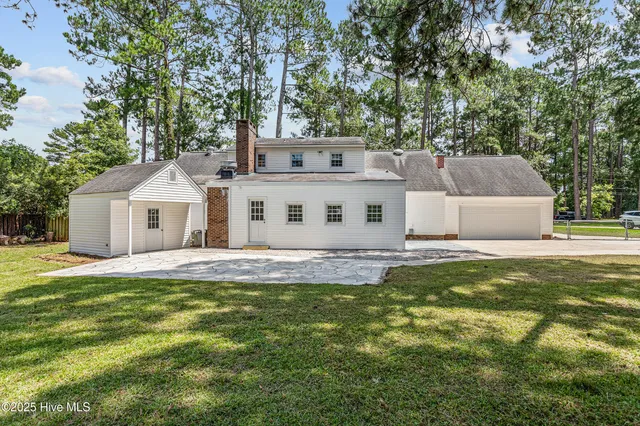 $374,900 | 3226 Circle Drive, Farmville, NC 27828