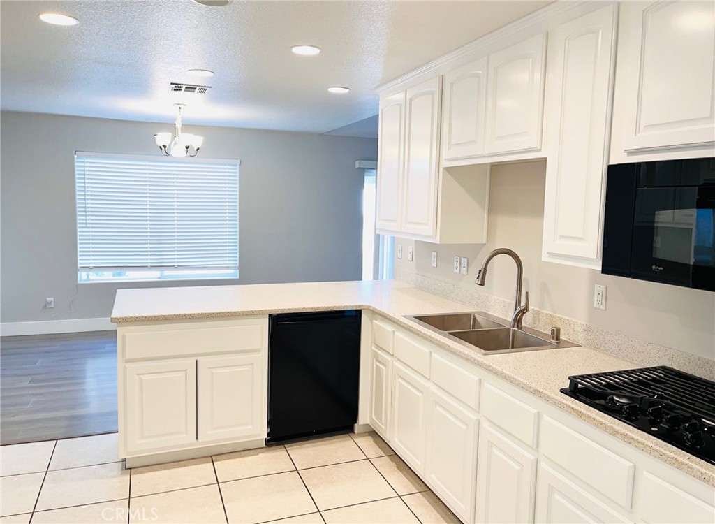 17389 Central Road Apple Valley, CA 92307 - Photo 36 of 72