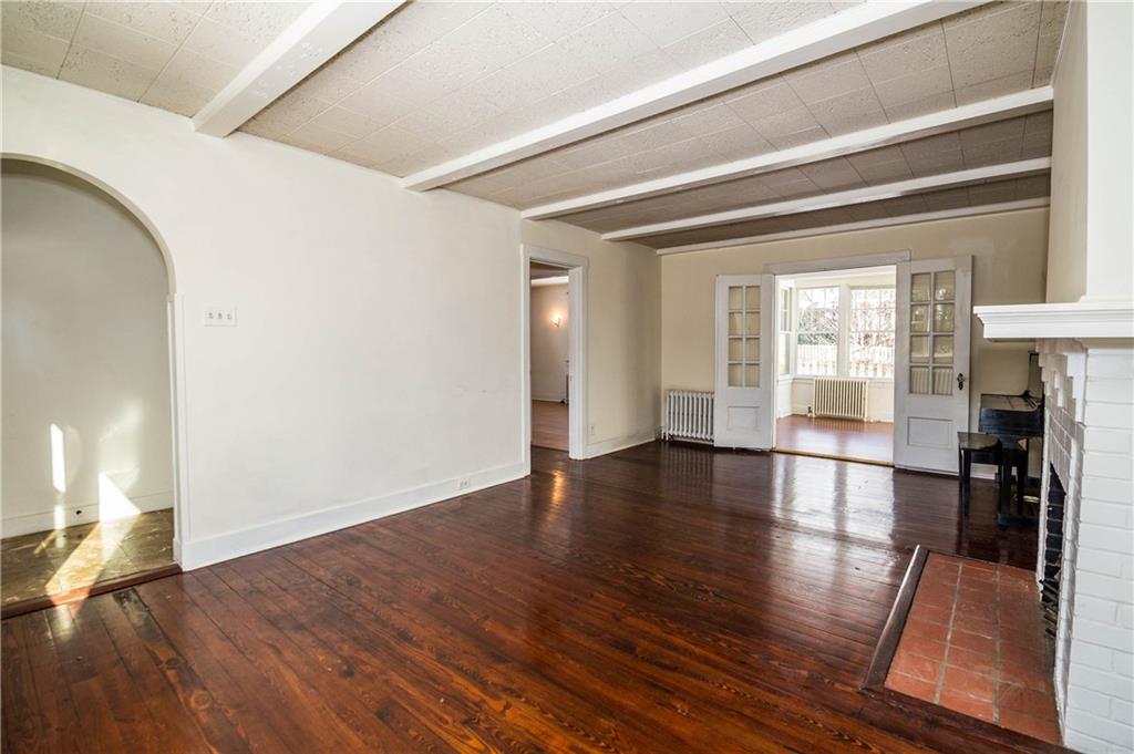 401 East Waldheim Road Pittsburgh, PA 15215 - Photo 6 of 25 Gallery Image 6