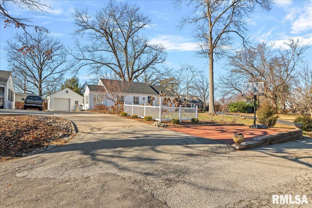 21 Lookout Lane Springfield, IL 62704 - Photo 5 of 33