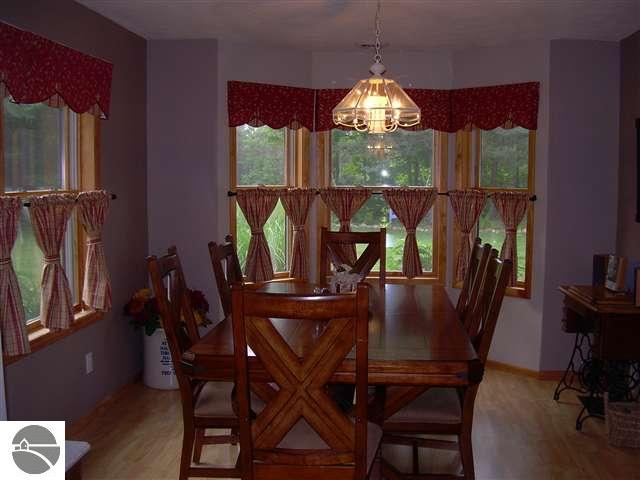 18851 Robin Ridge Road Interlochen, MI 49643 - Photo 5 of 25 1728155-4.JPG