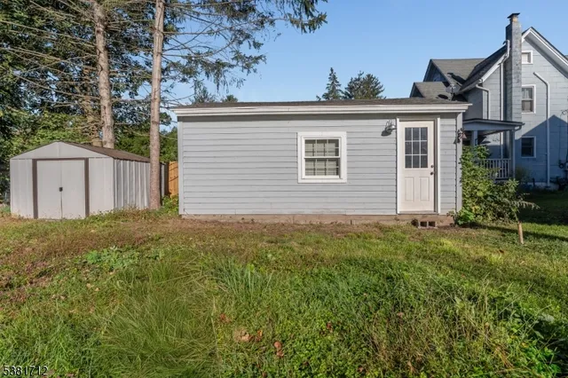 $325,000 | 37 Decatur Street, Columbia, NJ 07832