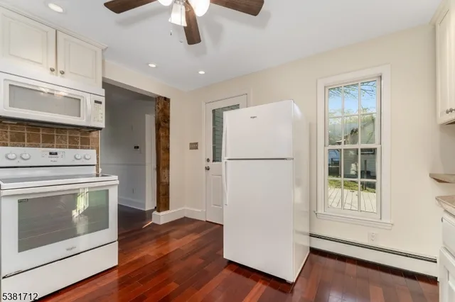 $325,000 | 37 Decatur Street, Columbia, NJ 07832