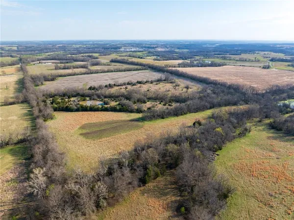 $425,000 | 210th Street, Hamilton, MO 64644