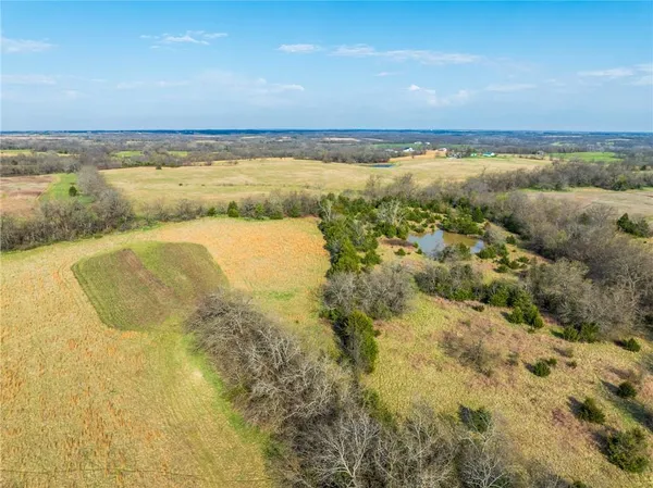 $425,000 | 210th Street, Hamilton, MO 64644