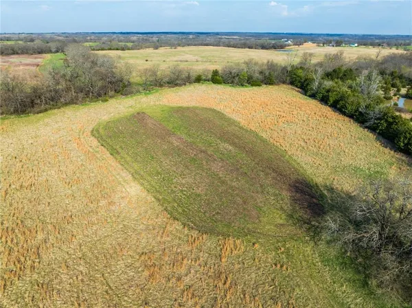 $425,000 | 210th Street, Hamilton, MO 64644