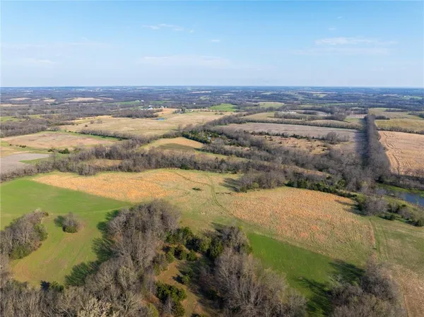$425,000 | 210th Street, Hamilton, MO 64644