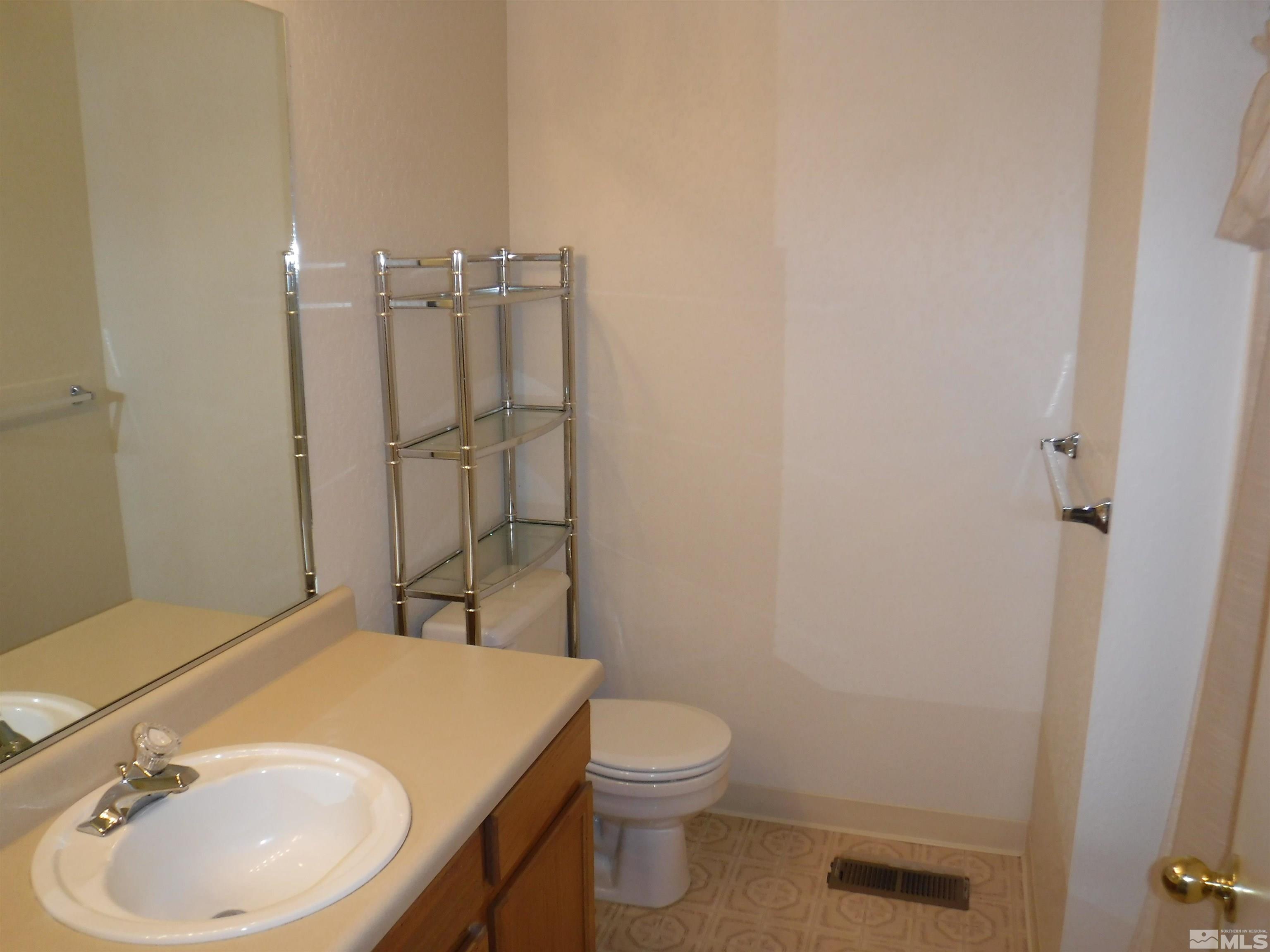 1542 Calusa Lane Reno, NV 89523 - Photo 11 of 16 Photo 11