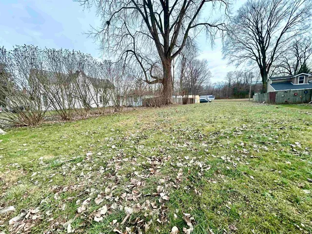 $8,000 | 71 West Riverside Drive, Peru, IN 46970